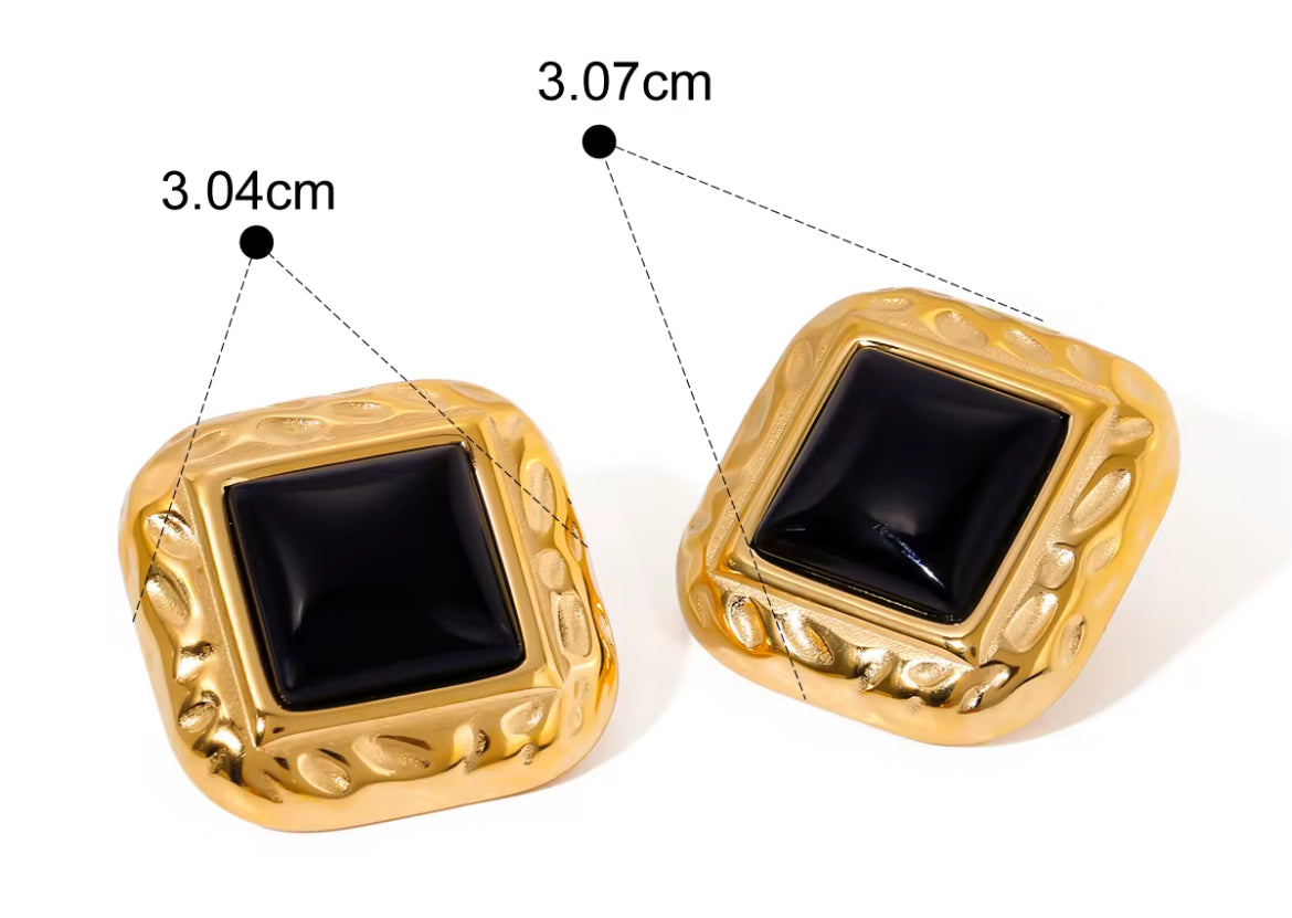 Flower - Geometric Black and Gold Plated Earings