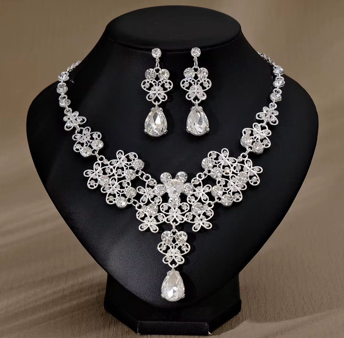 Bridal Rhinestone Jewelry Set